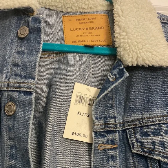 Lucky Brand faux fur collar new with tags jacket - Picture 5 of 6